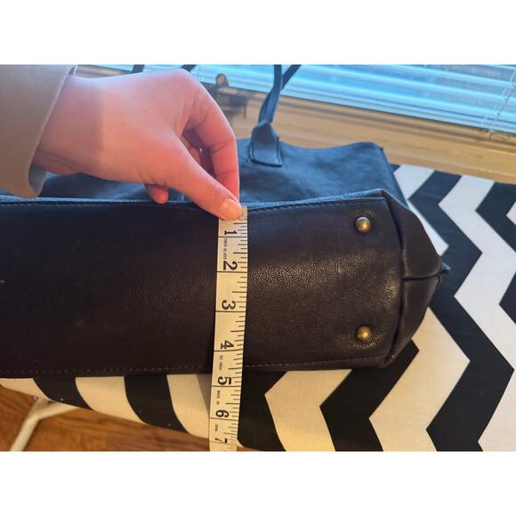 FRYE Black Leather Large Bag Tote - Picture 11 of 16